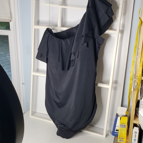 Cacique Collection Onepiece One Shoulder Ruffle Rouched Slimming Panel Modest 26 - Picture 9 of 11